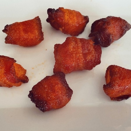 bacon wrapped pineapple bites
